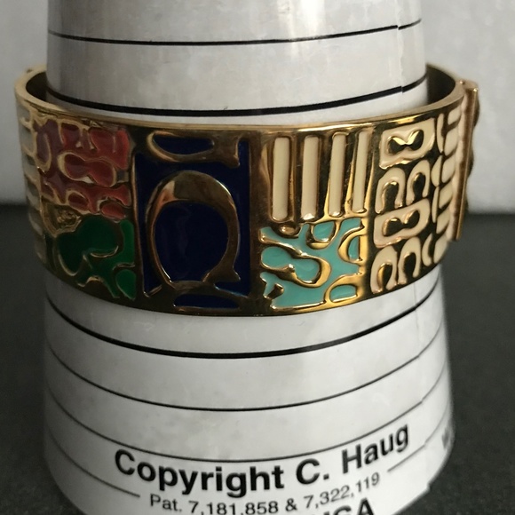 Coach Signature C Gold Bangle Bracelet 1” - Picture 10 of 15